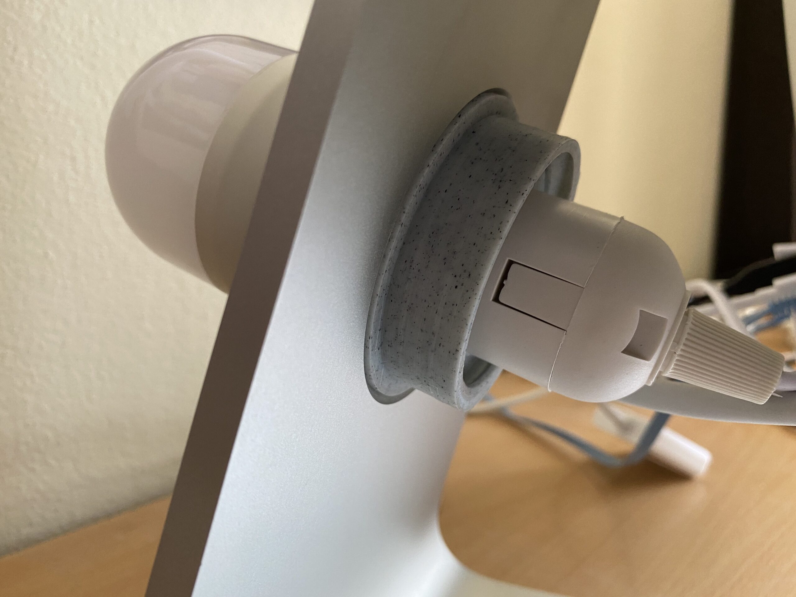 iMac Smart Backlight Holder - STL - Image 2
